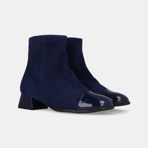 Botin Daniela