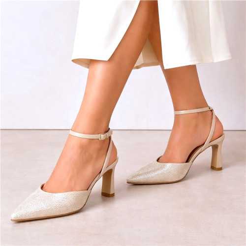 Tacón destalonado malla brillante de Ángel Alarcón