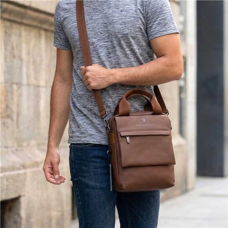 Bolso bandolera sport OUMO de Robert Pietri